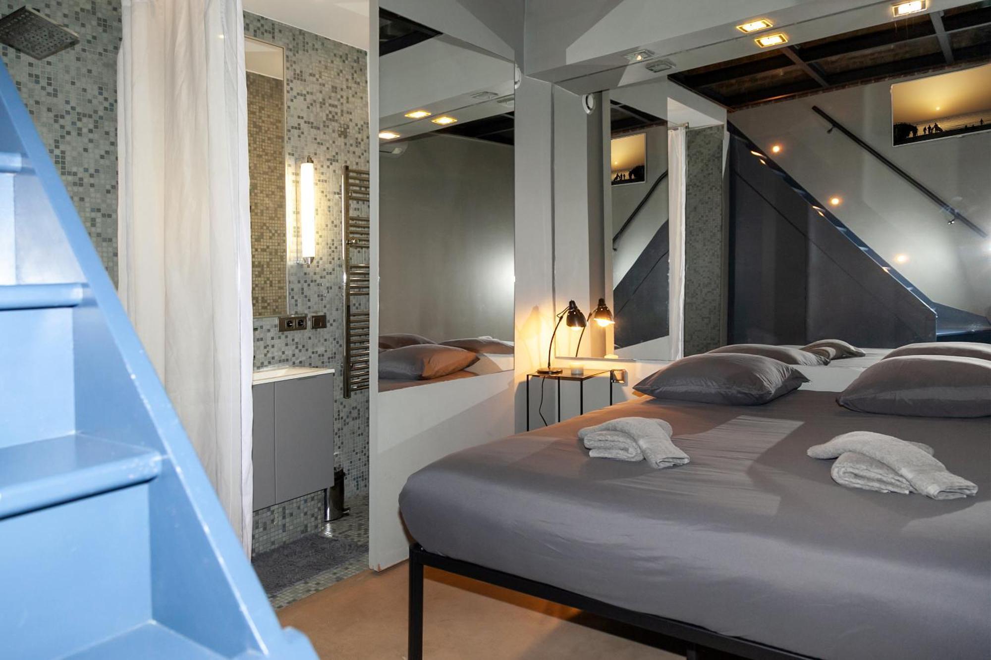 Loft Atypique Avec Terrasse, Calme Et Cosy Apartment Paris Ngoại thất bức ảnh